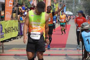 BIB: 47147
                            <button type="button" onclick="openModal(8250037)" class="btn btn-primary btn-sm float-right btn-popup" data-toggle="modal" data-target=".modal-high-quality">
                        <i class="fas fa-shopping-cart"></i> Add to Cart
                    </button>
                                            <button type="button" onclick="isThisMe(8250037, true)" class="btn btn-success btn-sm float-right btn-popup btn-isme hidden" data-toggle="tooltip" data-placement="bottom" title="นี่คือรูปของคุณใช่ไหม คลิกที่นี่เพื่อเอาเข้าอัลบั้ม">
                        <i class="fas fa-plus"></i> Add to album
                    </button>
                    <button type="button" onclick="isThisMe(8250037, false)" class="btn btn-warning btn-sm float-right btn-popup btn-isnotme hidden">
                        <i class="fas fa-ban"></i> Remove from album
                    </button>